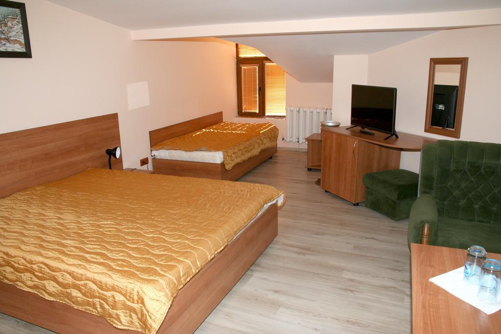 Interrum Hotel Razgrad Rum bild