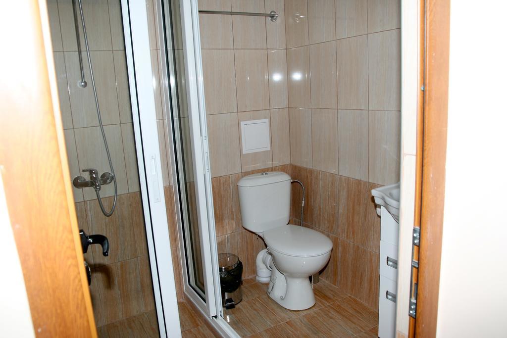 Interrum Hotel Razgrad Rum bild