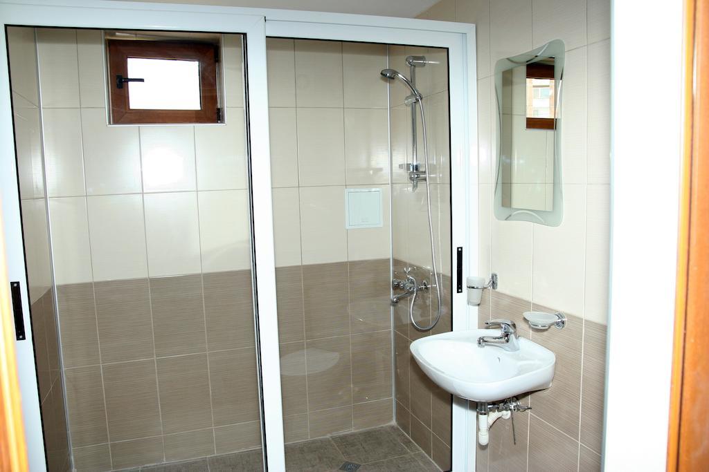 Interrum Hotel Razgrad Rum bild